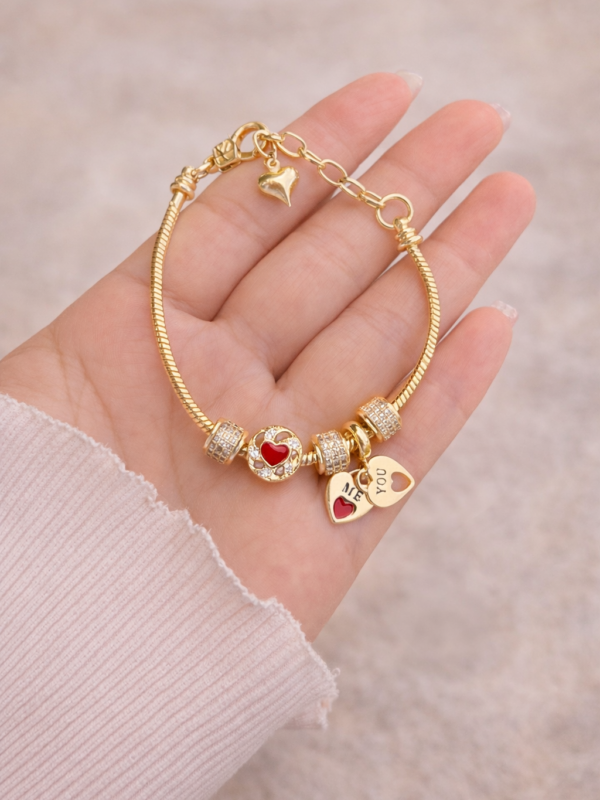 Amore bracelet